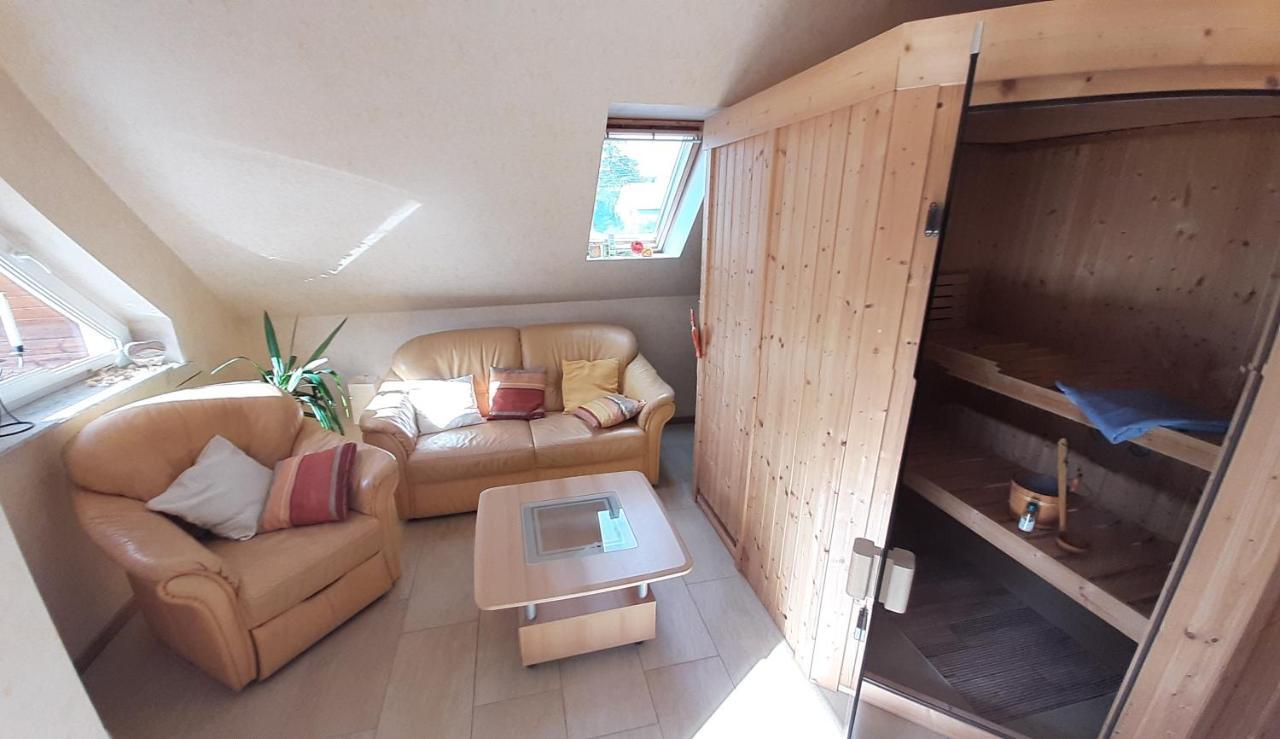 Fewo Hohen Neuendorf Bei Berlin Mit Sauna Und Fuss-Spa Екстериор снимка